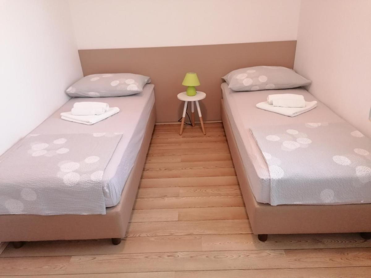 שיבניק Apartman Superba A1 מראה חיצוני תמונה