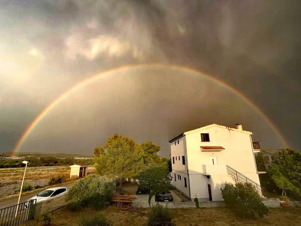 שיבניק Apartman Superba A1 מראה חיצוני תמונה